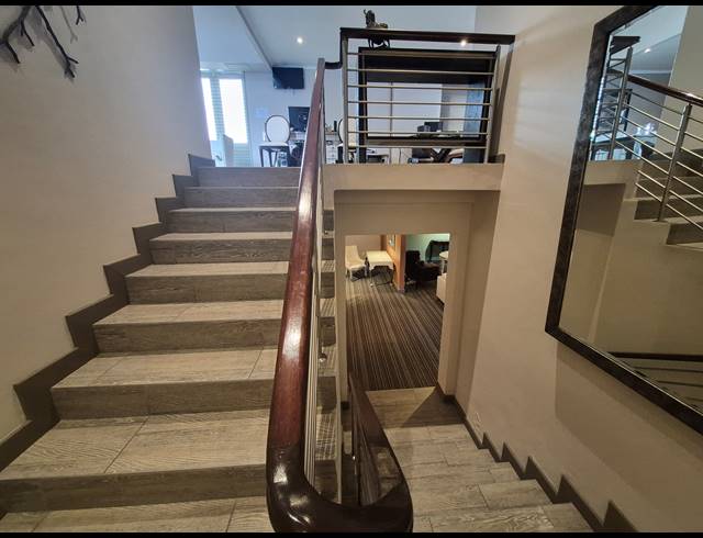 585M² OFFICE FOR SALE IN RIVONIA